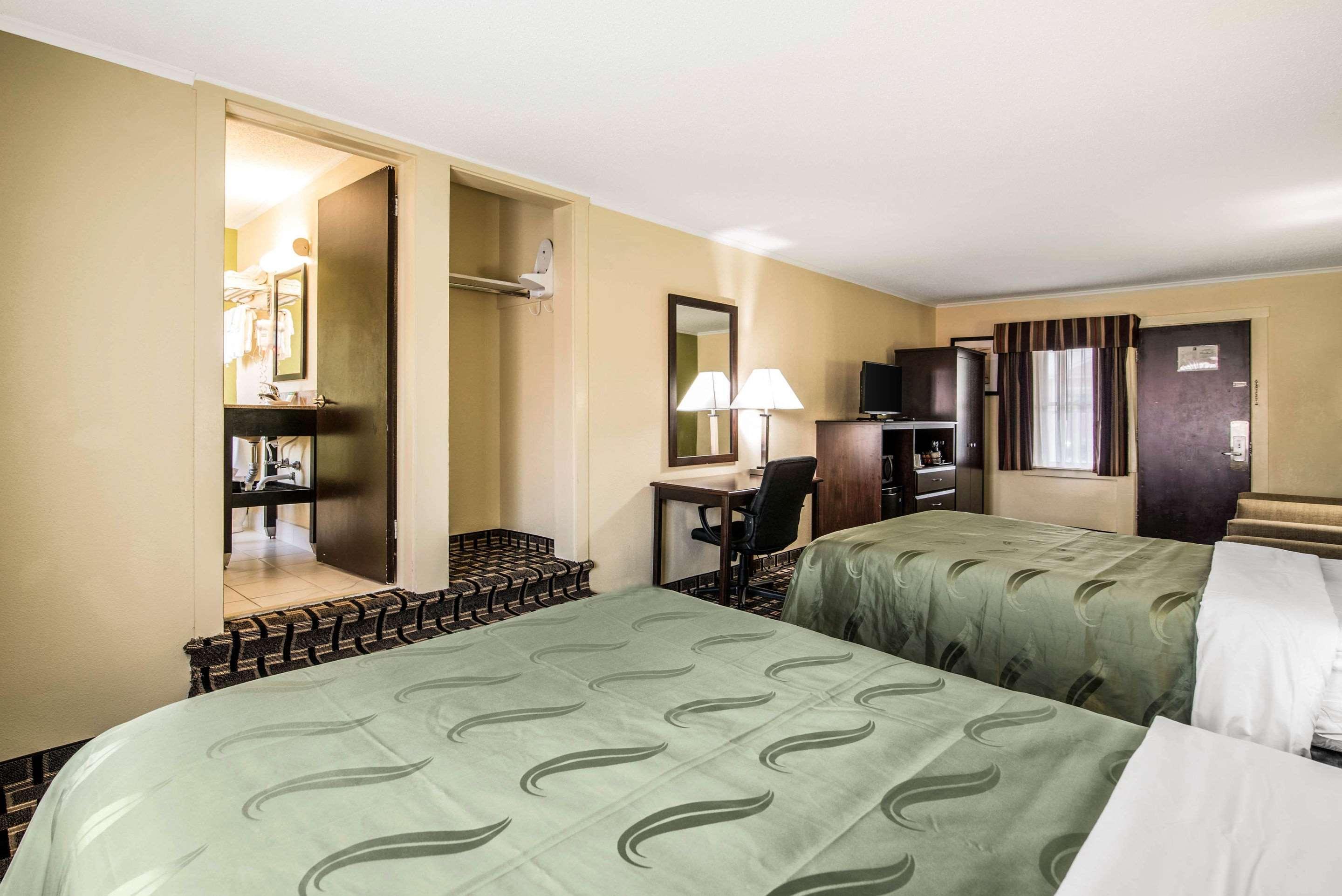 Quality Inn Barre-Montpelier Exterior foto
