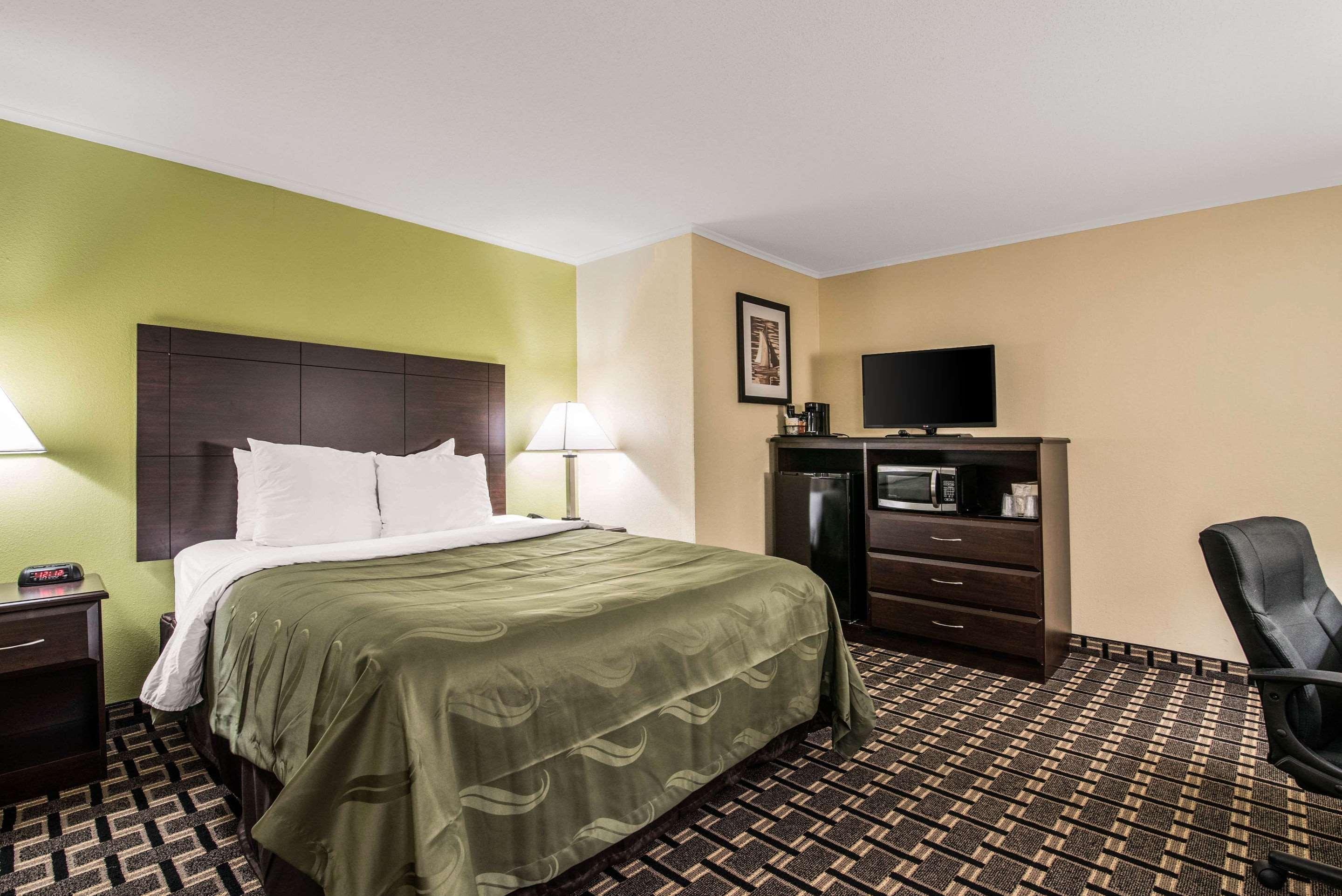 Quality Inn Barre-Montpelier Exterior foto