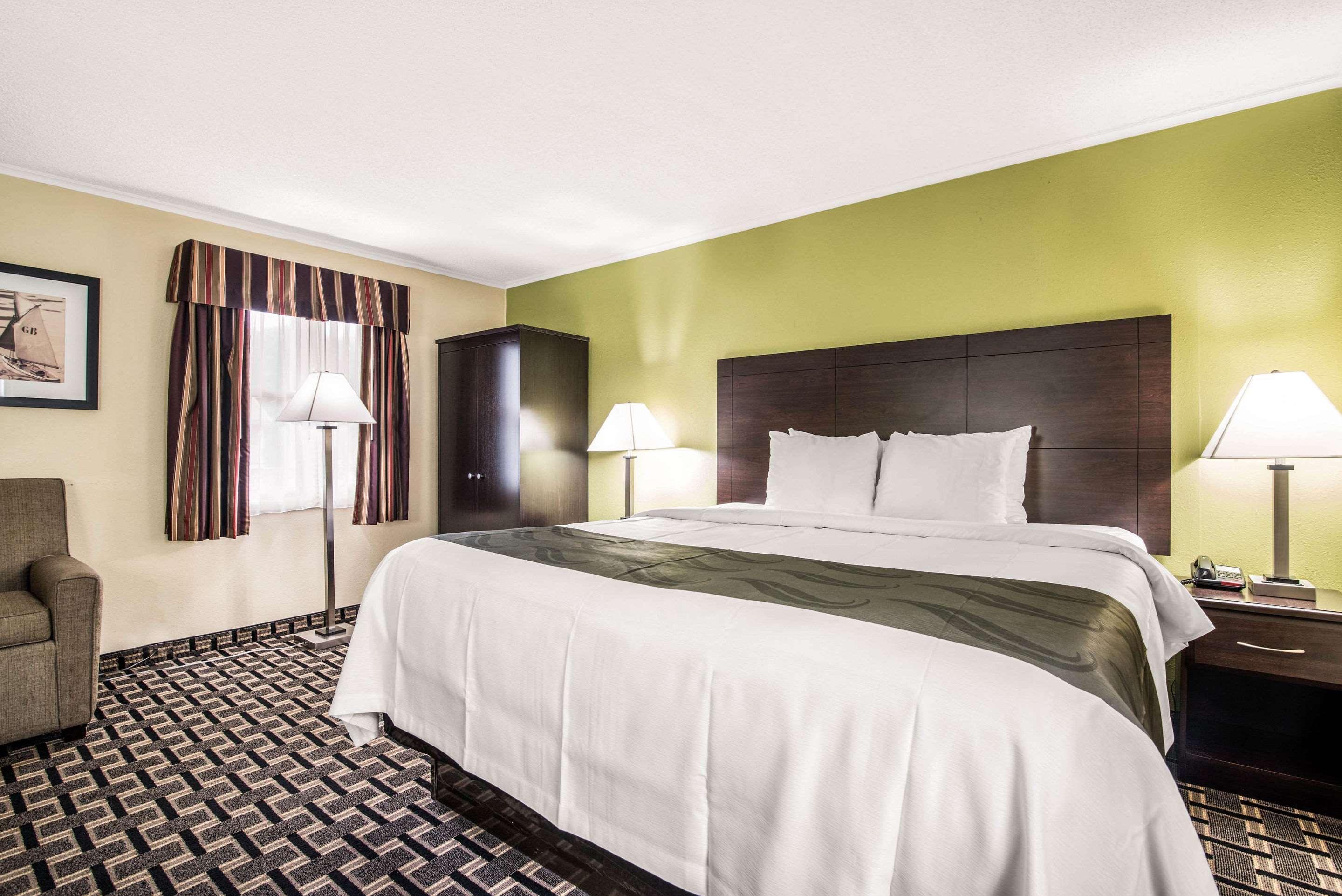 Quality Inn Barre-Montpelier Exterior foto