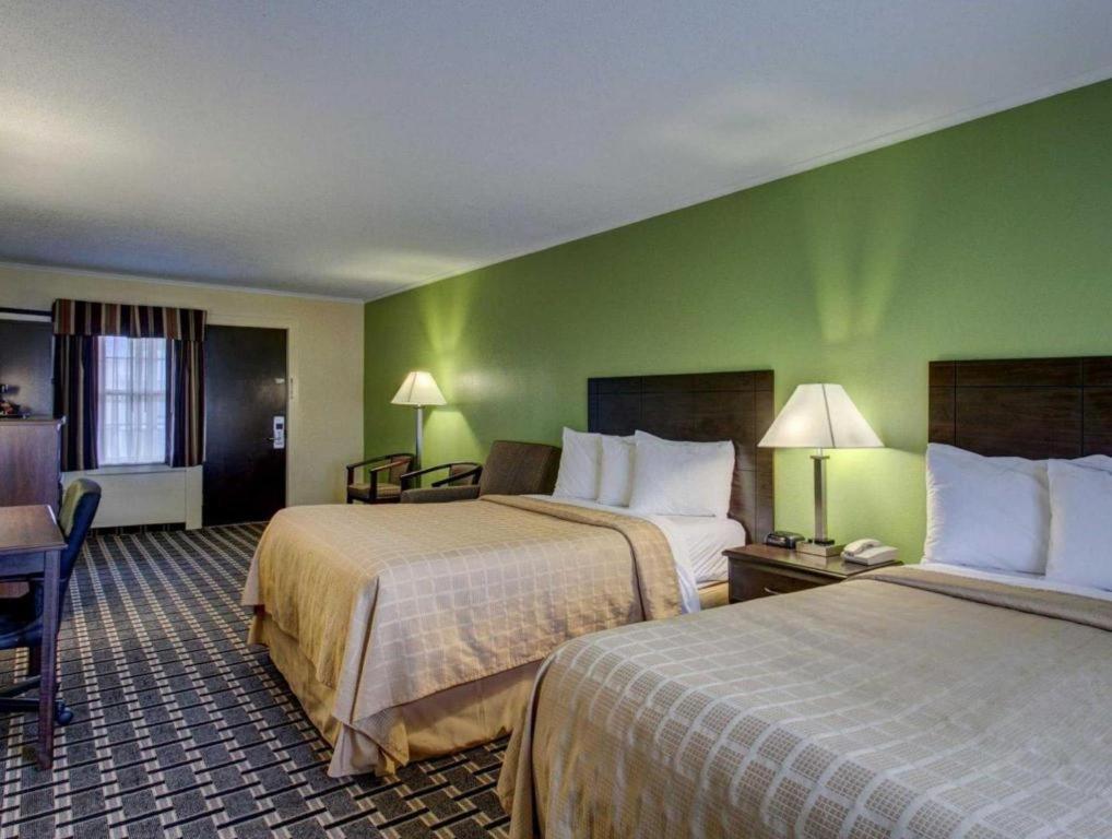 Quality Inn Barre-Montpelier Exterior foto